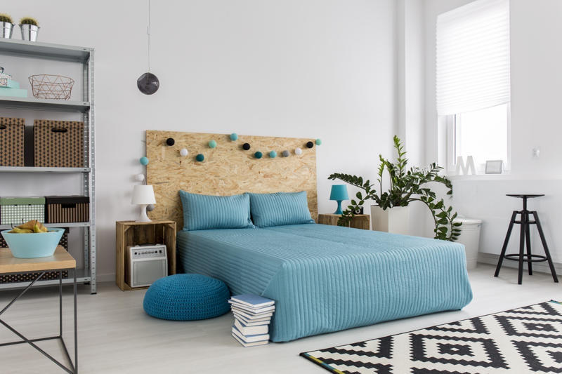 Camera da letto: le idee fai da te per costruire la testiera del ... Fai da te camera da letto