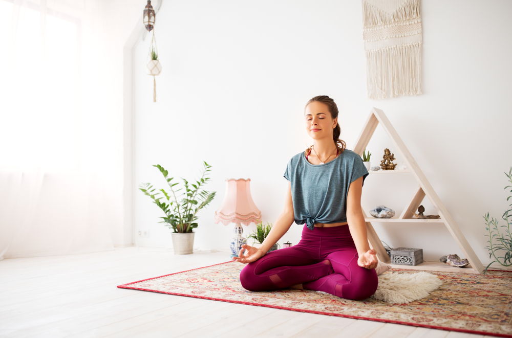 Crea l'arredamento mindfulness per la meditazione in casa - Arredamenti  Bleve