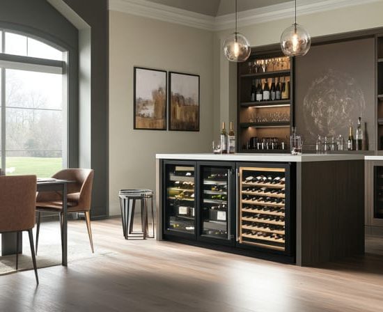 Home bar integrato: il nuovo spazio della convivialità